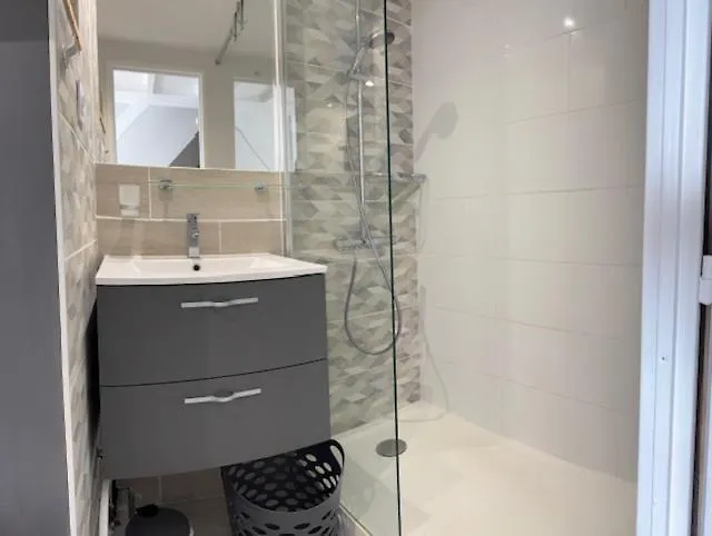Daire Superbe T2 Avec Grande Mezzanine, 7' A Pied De La Et Du Centre De La Station, Clim, Wifi, Parking Prive, Piscines